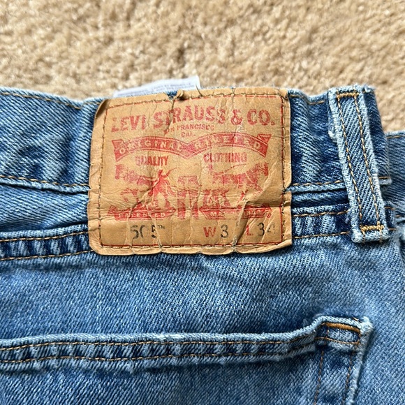 Men’s Levi 505 straights!! 36x34 - Picture 2 of 3